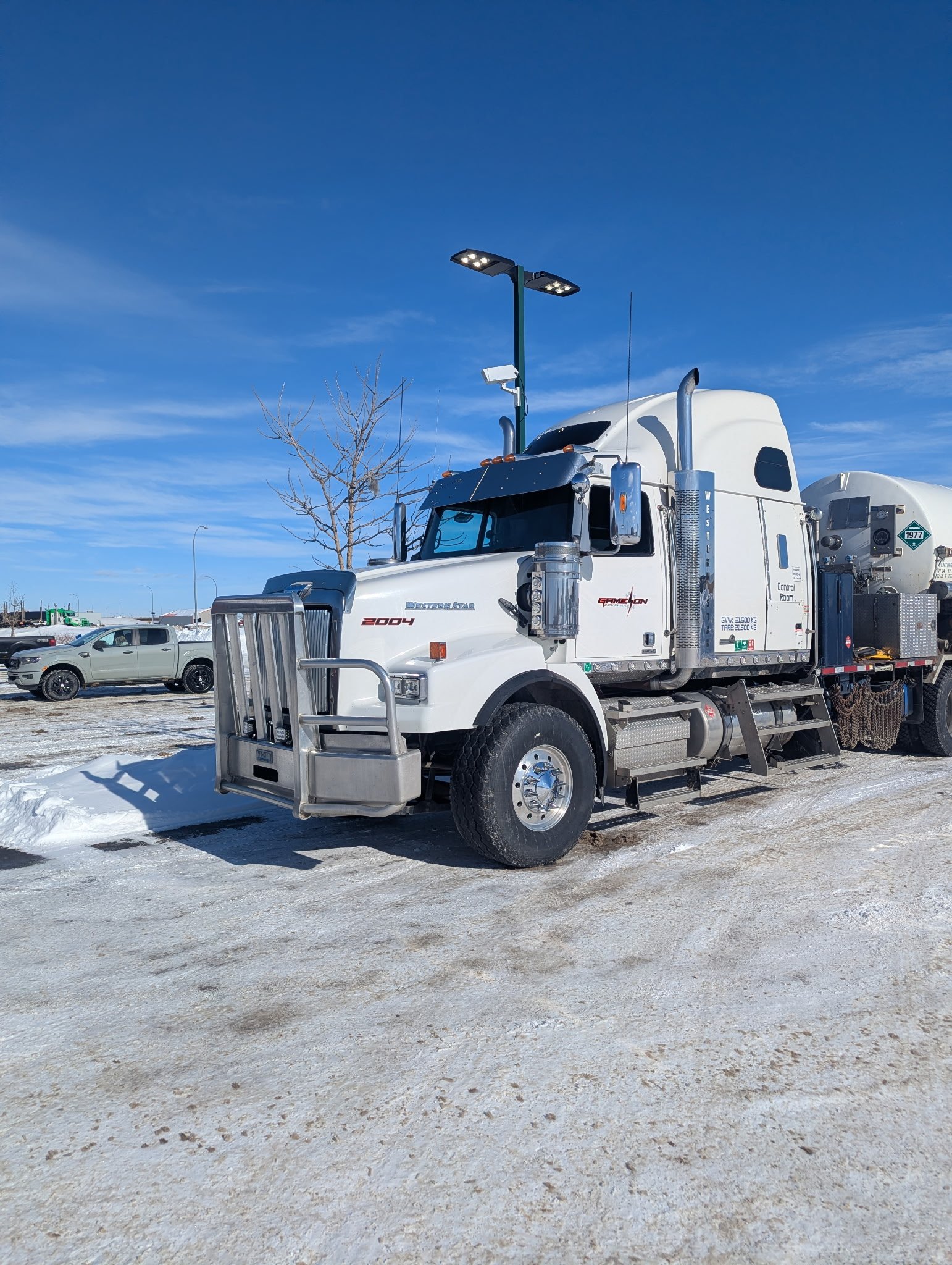 Nitrogen Pumper Driver Side